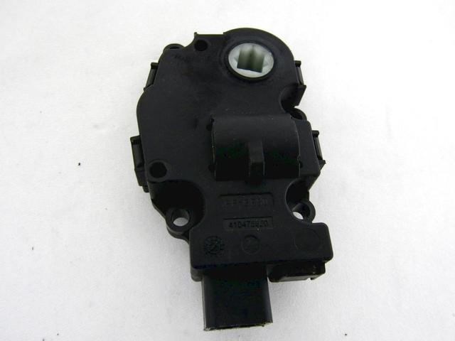 SET SMALL PARTS F AIR COND.ADJUST.LEVER OEM N. CZ113930-0711 SPARE PART USED CAR BMW SERIE 3 BER/SW/COUPE/CABRIO E90/E91/E92/E93 (2005 - 08/2008)  DISPLACEMENT DIESEL 3 YEAR OF CONSTRUCTION 2006