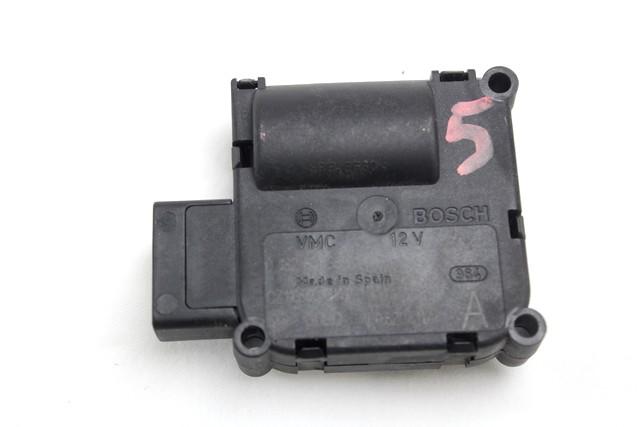SET SMALL PARTS F AIR COND.ADJUST.LEVER OEM N. 4F0820511A SPARE PART USED CAR AUDI A6 C6 4F2 4FH 4F5 BER/SW/ALLROAD (07/2004 - 10/2008)  DISPLACEMENT DIESEL 3 YEAR OF CONSTRUCTION 2005