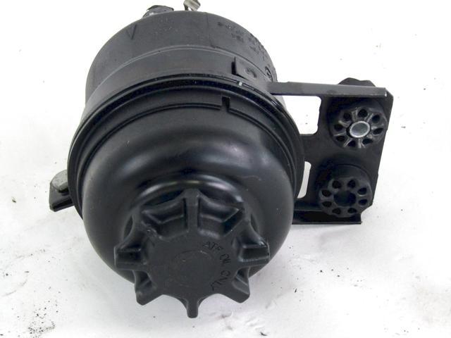 POWER STEERING RESERVOIR OEM N. 32411097164 SPARE PART USED CAR BMW SERIE 3 BER/SW/COUPE/CABRIO E90/E91/E92/E93 (2005 - 08/2008)  DISPLACEMENT DIESEL 3 YEAR OF CONSTRUCTION 2006