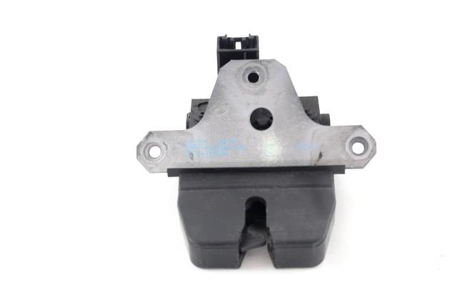 TRUNK LID LOCK OEM N. 8M51-R442A66-DA SPARE PART USED CAR FORD FOCUS MK3 4P/5P/SW (2011 - 2014) DISPLACEMENT DIESEL 1,6 YEAR OF CONSTRUCTION 2011