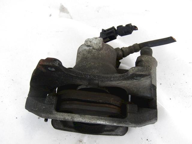 BRAKE CALIPER FRONT LEFT . OEM N. 51840303 SPARE PART USED CAR FIAT 500 CINQUECENTO 312 MK3 (2007 - 2015)  DISPLACEMENT BENZINA/GPL 1,2 YEAR OF CONSTRUCTION 2015