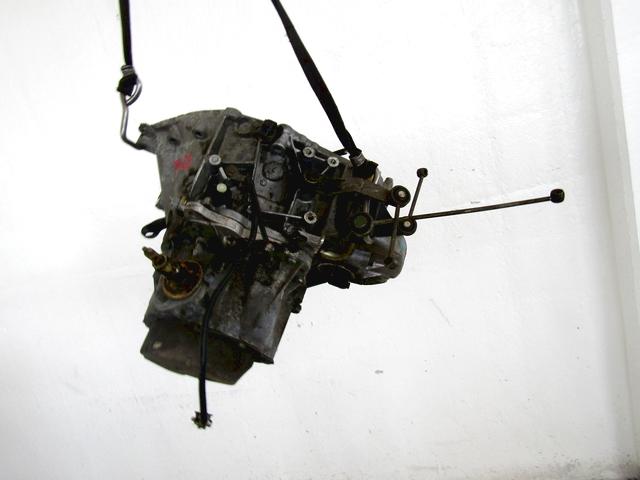 MANUAL TRANSMISSION OEM N. 2206Y0 CAMBIO MECCANICO SPARE PART USED CAR PEUGEOT 206 / 206 CC 2A/C 2D 2E/K (1998 - 2003)  DISPLACEMENT BENZINA 2 YEAR OF CONSTRUCTION 2001