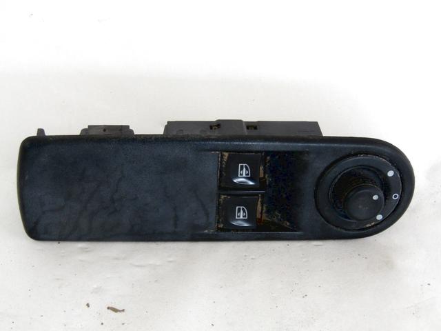 PUSH-BUTTON PANEL FRONT LEFT OEM N. 254118044R SPARE PART USED CAR RENAULT CLIO BH KH MK4 (2012 - 2019) DISPLACEMENT DIESEL 1,5 YEAR OF CONSTRUCTION 2013