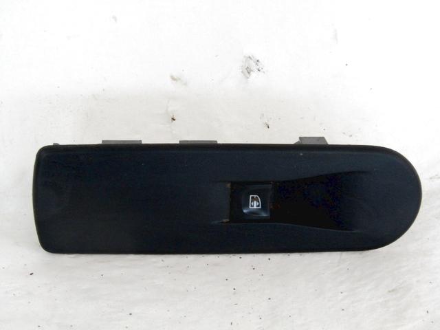 PUSH-BUTTON PANEL FRONT RIGHT OEM N. 254218614R SPARE PART USED CAR RENAULT CLIO BH KH MK4 (2012 - 2019) DISPLACEMENT DIESEL 1,5 YEAR OF CONSTRUCTION 2013