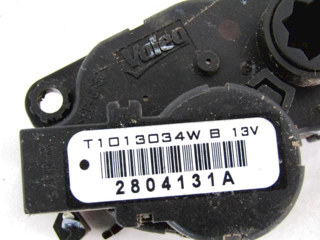 SET SMALL PARTS F AIR COND.ADJUST.LEVER OEM N. T1013034W SPARE PART USED CAR RENAULT CLIO BH KH MK4 (2012 - 2019) DISPLACEMENT DIESEL 1,5 YEAR OF CONSTRUCTION 2013