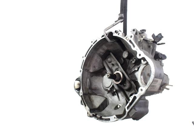 MANUAL TRANSMISSION OEM N. MN130193 CAMBIO MECCANICO SPARE PART USED CAR SMART FORFOUR 454 KM1 (2004 - 2006)  DISPLACEMENT BENZINA 1,1 YEAR OF CONSTRUCTION 2004
