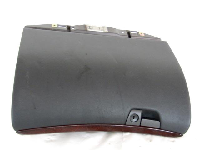 GLOVE BOX OEM N. 8650374 SPARE PART USED CAR VOLVO V70 MK2 285 (2000 - 2007)  DISPLACEMENT DIESEL 2,4 YEAR OF CONSTRUCTION 2003