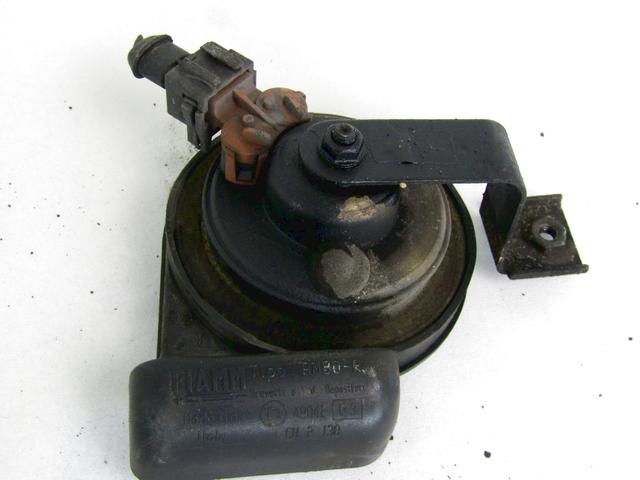 HONKING HORNS OEM N. 9178848 SPARE PART USED CAR VOLVO V70 MK2 285 (2000 - 2007)  DISPLACEMENT DIESEL 2,4 YEAR OF CONSTRUCTION 2003