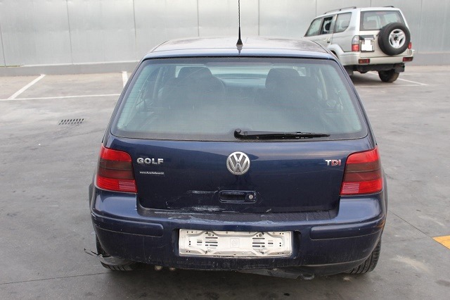 VOLKSWAGEN GOLF 4 1.9 D 74KW 5M 5P (2002) RICAMBI IN MAGAZZINO