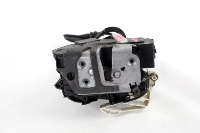 CENTRAL LOCKING OF THE FRONT LEFT DOOR OEM N. 8A6A-A21813-AD SPARE PART USED CAR FORD FIESTA CB1 CNN MK6 (09/2008 - 11/2012)  DISPLACEMENT DIESEL 1,4 YEAR OF CONSTRUCTION 2009