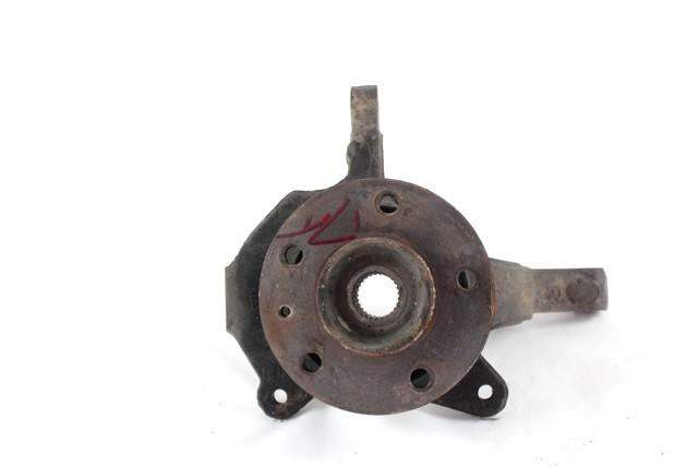 CARRIER, RIGHT FRONT / WHEEL HUB WITH BEARING, FRONT OEM N. 8200630533 SPARE PART USED CAR RENAULT TRAFIC JL FL EL MK2 (2001 - 2014)  DISPLACEMENT DIESEL 1,9 YEAR OF CONSTRUCTION 2006