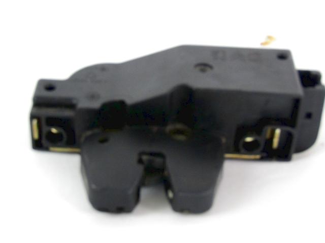 TRUNK LID LOCK OEM N. 9652301980 SPARE PART USED CAR CITROEN C4 MK1 / COUPE L LC (2004 - 08/2009)  DISPLACEMENT DIESEL 1,6 YEAR OF CONSTRUCTION 2006