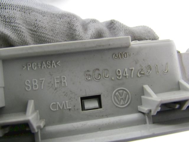 NTEROR READING LIGHT FRONT / REAR OEM N. 5G0947291J SPARE PART USED CAR VOLKSWAGEN GOLF VII 5G1 BQ1 BE1 BE2 BA5 BV5 MK7 (DAL 2012) DISPLACEMENT DIESEL 1,2 YEAR OF CONSTRUCTION 2013