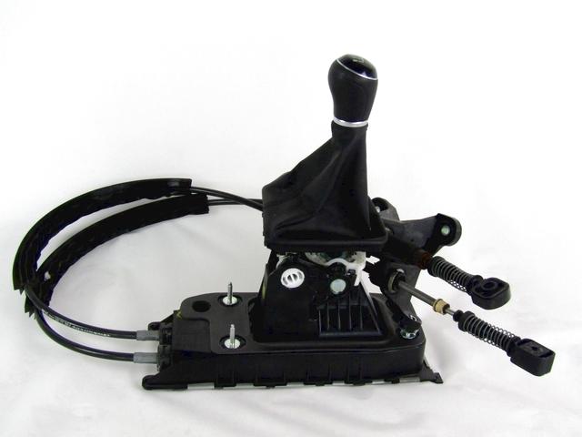 MANUAL GEAR LEVER MECHANISM OEM N. 5Q0711049AN SPARE PART USED CAR VOLKSWAGEN GOLF VII 5G1 BQ1 BE1 BE2 BA5 BV5 MK7 (DAL 2012) DISPLACEMENT DIESEL 1,2 YEAR OF CONSTRUCTION 2013