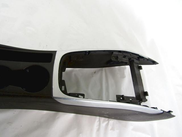 ARMREST, CENTRE CONSOLE OEM N. 8K0863244A SPARE PART USED CAR AUDI A4 ALLROAD B8 8KH BER/SW (2009 - 2016) DISPLACEMENT DIESEL 2 YEAR OF CONSTRUCTION 2013