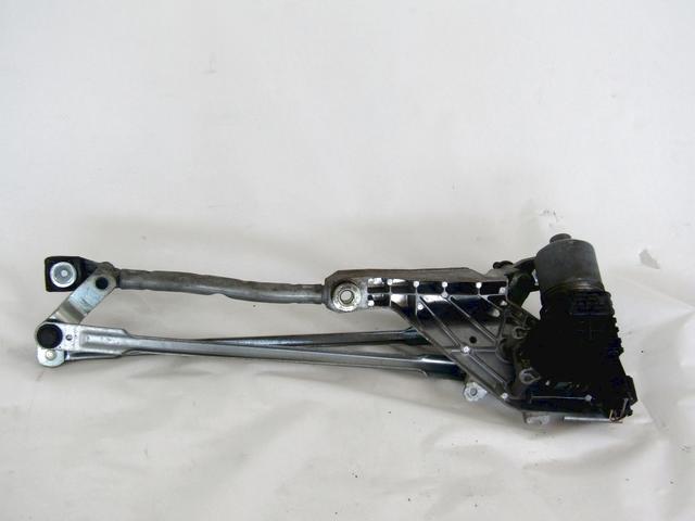WINDSHIELD WIPER MOTOR OEM N. 8A61-17500-AB SPARE PART USED CAR FORD FIESTA CB1 CNN MK6 (09/2008 - 11/2012)  DISPLACEMENT BENZINA 1,2 YEAR OF CONSTRUCTION 2009