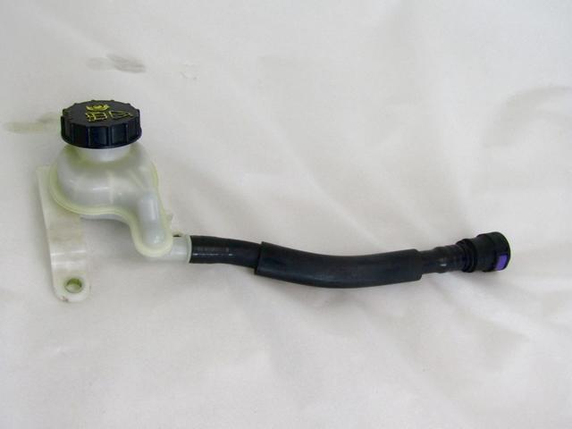 BRAKE MASTER CYLINDER OEM N. 1822308 SPARE PART USED CAR FORD FIESTA CB1 CNN MK6 (09/2008 - 11/2012)  DISPLACEMENT BENZINA 1,2 YEAR OF CONSTRUCTION 2009