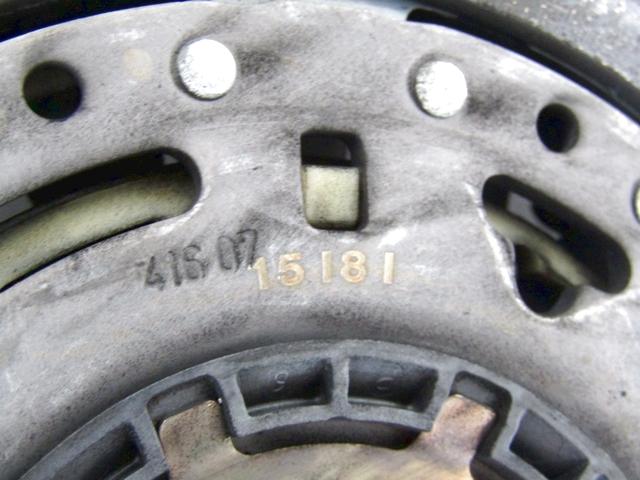 CLUTCH OEM N. 55210945 SPARE PART USED CAR FIAT GRANDE PUNTO 199 (2005 - 2012)  DISPLACEMENT DIESEL 1,3 YEAR OF CONSTRUCTION 2009