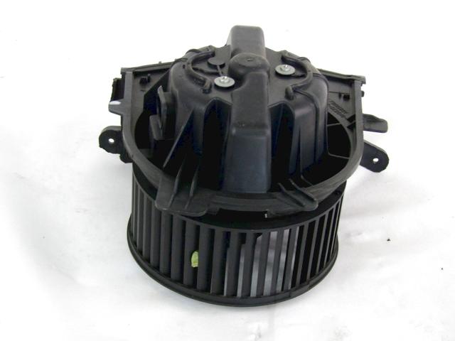 BLOWER UNIT OEM N. 7701056598 SPARE PART USED CAR RENAULT SCENIC/GRAND SCENIC JM0/1 MK2 (2003 - 2009)  DISPLACEMENT BENZINA/GPL 1,6 YEAR OF CONSTRUCTION 2007