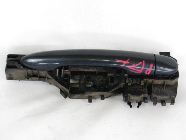 RIGHT REAR DOOR HANDLE OEM N. 7701474995 SPARE PART USED CAR RENAULT SCENIC/GRAND SCENIC JM0/1 MK2 (2003 - 2009)  DISPLACEMENT BENZINA/GPL 1,6 YEAR OF CONSTRUCTION 2007