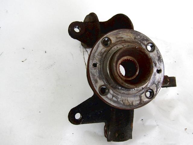 CARRIER, LEFT / WHEEL HUB WITH BEARING, FRONT OEM N. 8200297028 SPARE PART USED CAR RENAULT SCENIC/GRAND SCENIC JM0/1 MK2 (2003 - 2009)  DISPLACEMENT BENZINA/GPL 1,6 YEAR OF CONSTRUCTION 2007