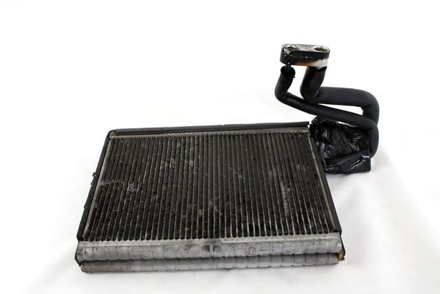EVAPORATOR OEM N. JQB500010 SPARE PART USED CAR LAND ROVER RANGE ROVER SPORT L320 MK1 (2005 - 2010)  DISPLACEMENT DIESEL 2,7 YEAR OF CONSTRUCTION 2006