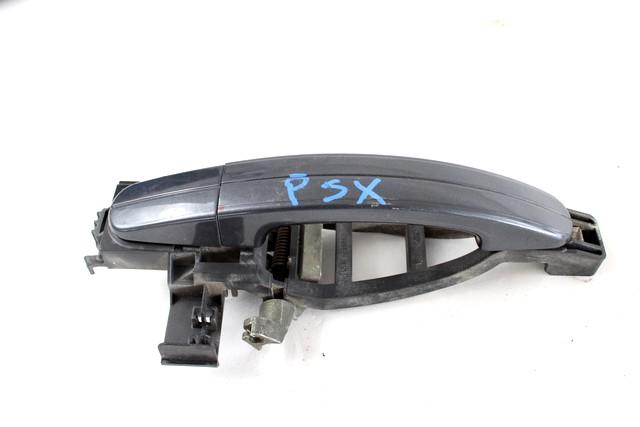 LEFT REAR EXTERIOR HANDLE OEM N. 1305822 SPARE PART USED CAR FORD FOCUS DA HCP DP MK2 BER/SW (2005 - 2008)  DISPLACEMENT DIESEL 2 YEAR OF CONSTRUCTION 2006