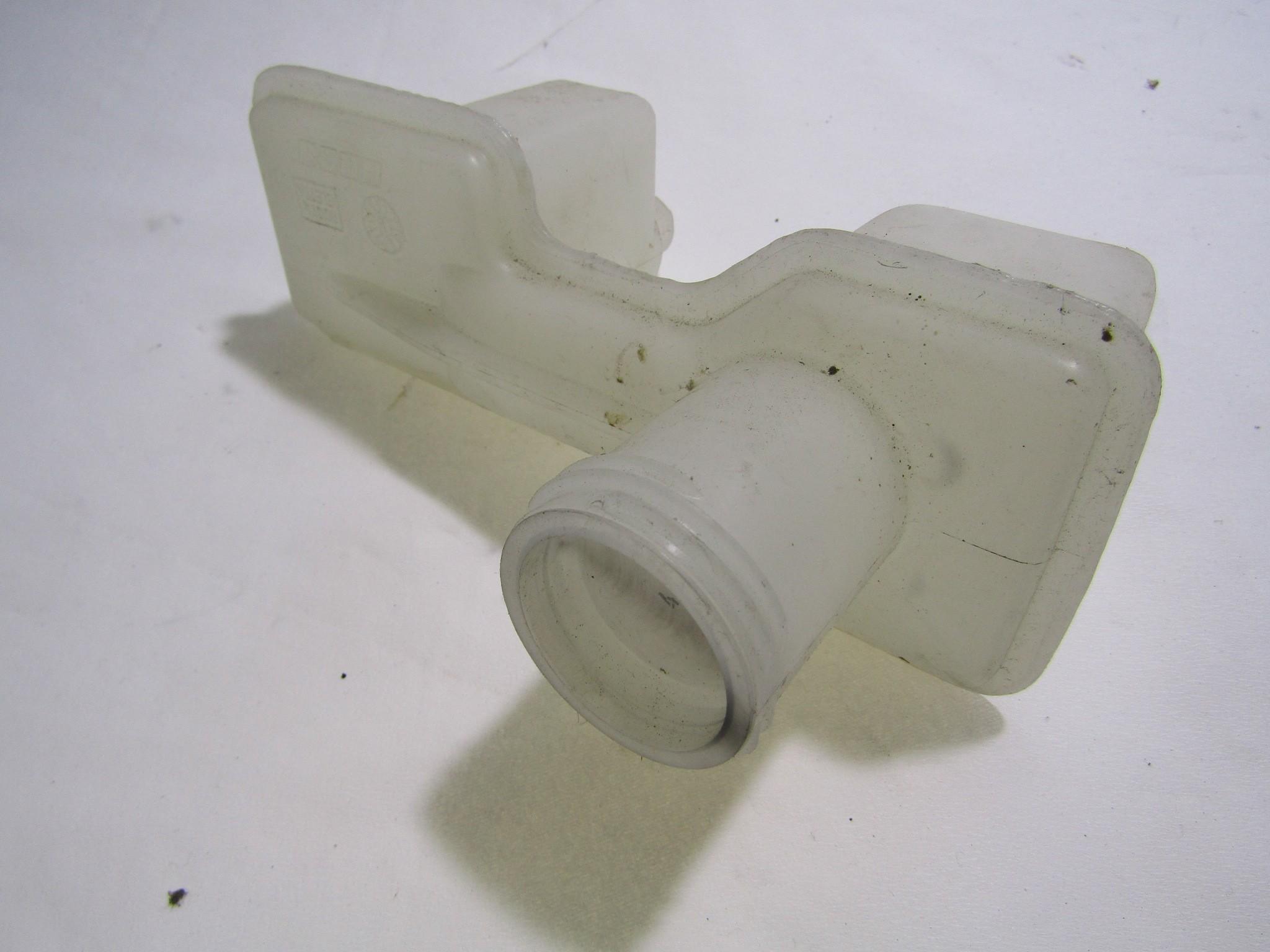 BRAKE MASTER CYLINDER OEM N. 4426774  SPARE PART USED CAR FIAT 127 (1971 - 1987) DISPLACEMENT BENZINA 0,9 YEAR OF CONSTRUCTION 1971