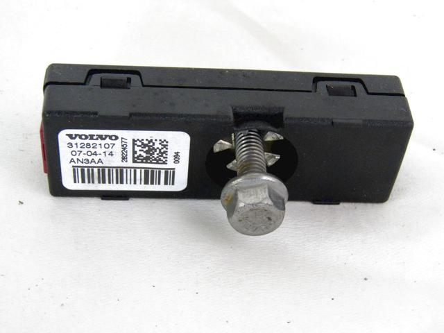 AMPLIFICATORE / CENTRALINA ANTENNA OEM N. 31282107 SPARE PART USED CAR VOLVO V40 525 R 526 (2016 - 2019) DISPLACEMENT DIESEL 2 YEAR OF CONSTRUCTION 2018