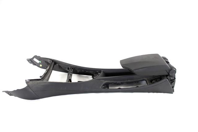ARMREST, CENTRE CONSOLE OEM N. 51169193392 SPARE PART USED CAR BMW SERIE 1 BER/COUPE/CABRIO E81/E82/E87/E88 LCI R (2007 - 2013)  DISPLACEMENT DIESEL 2 YEAR OF CONSTRUCTION 2011