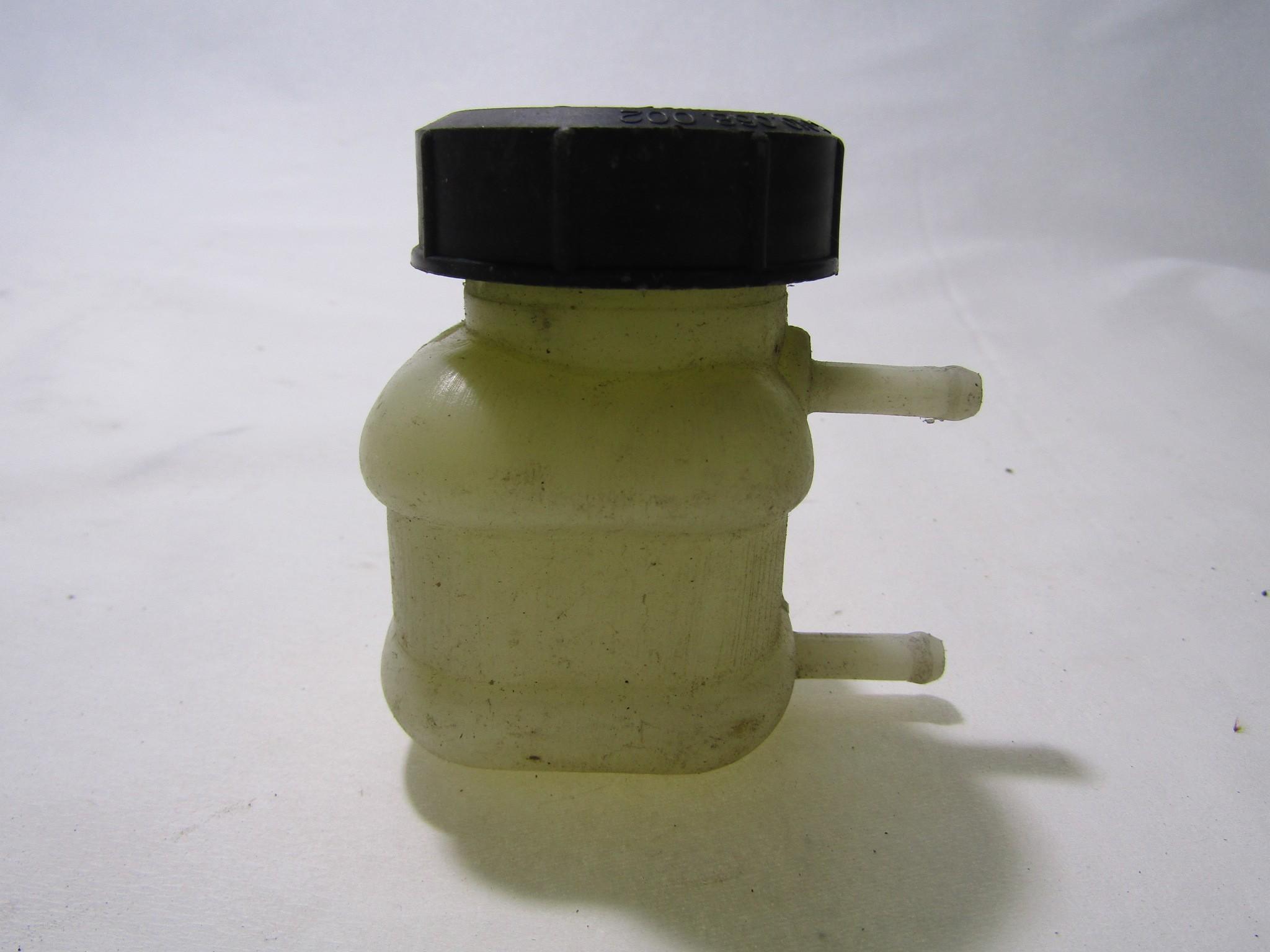 BRAKE MASTER CYLINDER OEM N. 4338121  SPARE PART USED CAR FIAT 125 (1967 - 1972) DISPLACEMENT BENZINA 1,6 YEAR OF CONSTRUCTION 1967