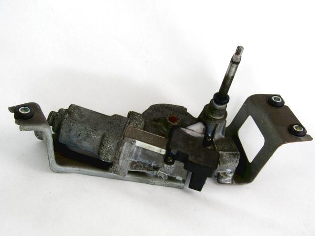 REAR WIPER MOTOR OEM N. 7258532 SPARE PART USED CAR BMW SERIE 1 BERLINA F20/F21 LCI (DAL 2015-2019) DISPLACEMENT DIESEL 1,5 YEAR OF CONSTRUCTION 2015