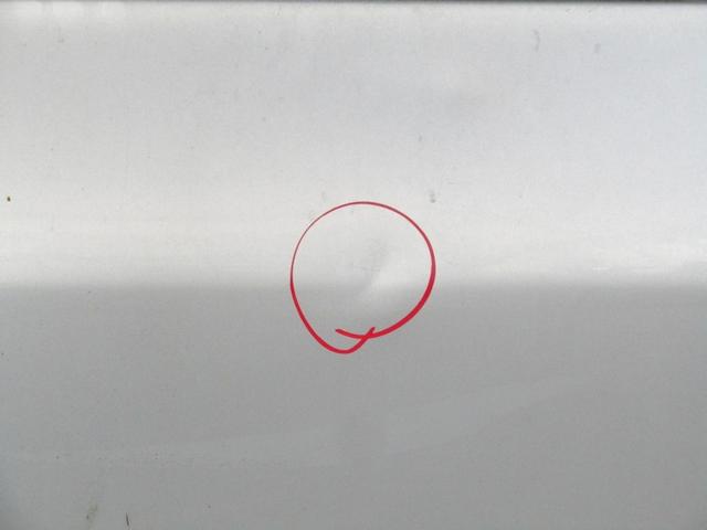 DOOR PASSENGER DOOR RIGHT FRONT . OEM N. 9004S7 SPARE PART USED CAR PEUGEOT 307 3A/B/C/E/H BER/SW/CABRIO (2001 - 2009)  DISPLACEMENT DIESEL 2 YEAR OF CONSTRUCTION 2006
