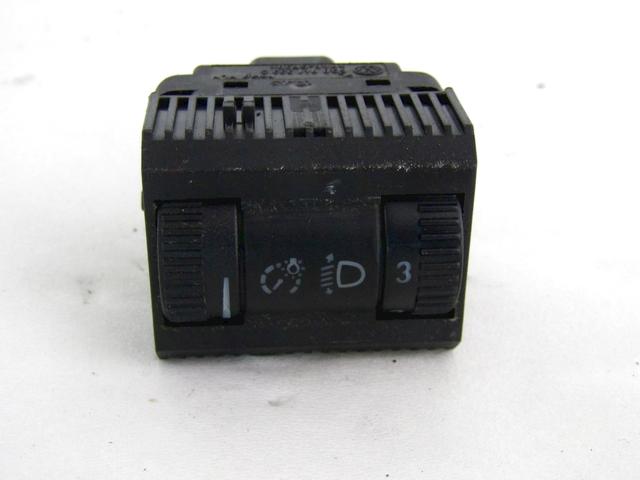 HEADLIGHT UNIT OEM N. 6Q0941333C SPARE PART USED CAR VOLKSWAGEN POLO 9N R (2005 - 10/2009)  DISPLACEMENT DIESEL 1,4 YEAR OF CONSTRUCTION 2005
