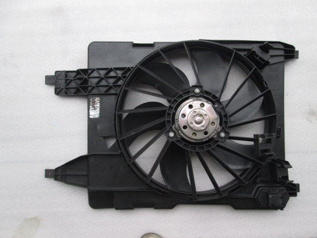 RADIATOR COOLING FAN ELECTRIC / ENGINE COOLING FAN CLUTCH . OEM N. 7701051494 ORIGINAL PART ESED RENAULT SCENIC/GRAND SCENIC (2003 - 2009) DIESEL 19  YEAR OF CONSTRUCTION 2006