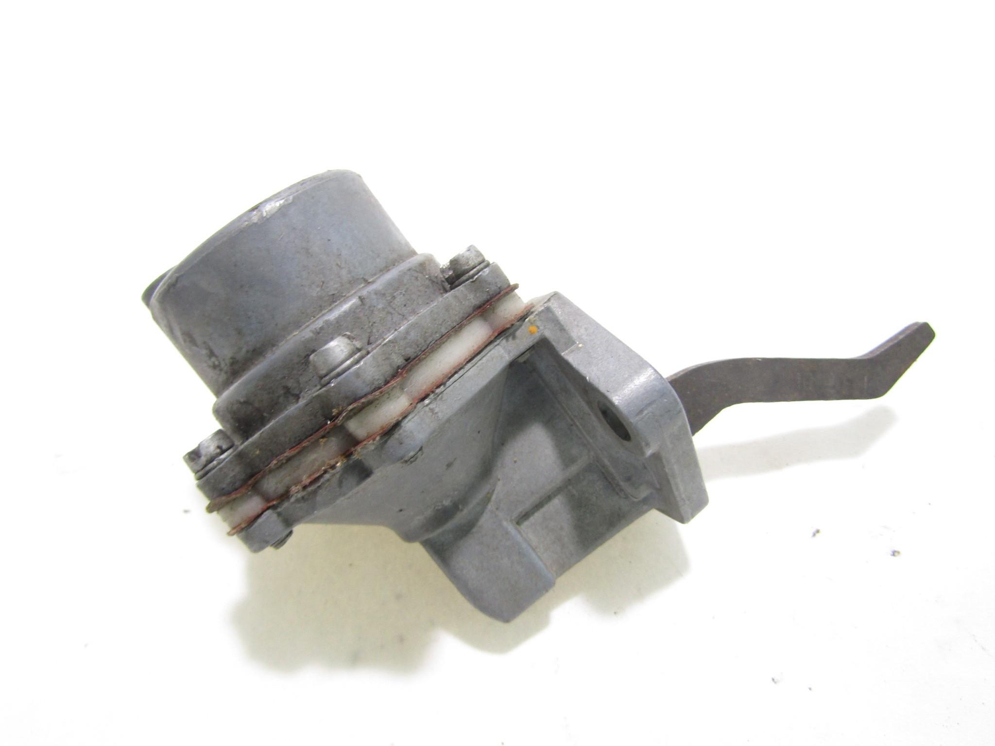 BRAKE MASTER CYLINDER OEM N. 82332211  SPARE PART USED CAR FIAT 132 (1972 - 1981) DISPLACEMENT BENZINA 2 YEAR OF CONSTRUCTION 1974