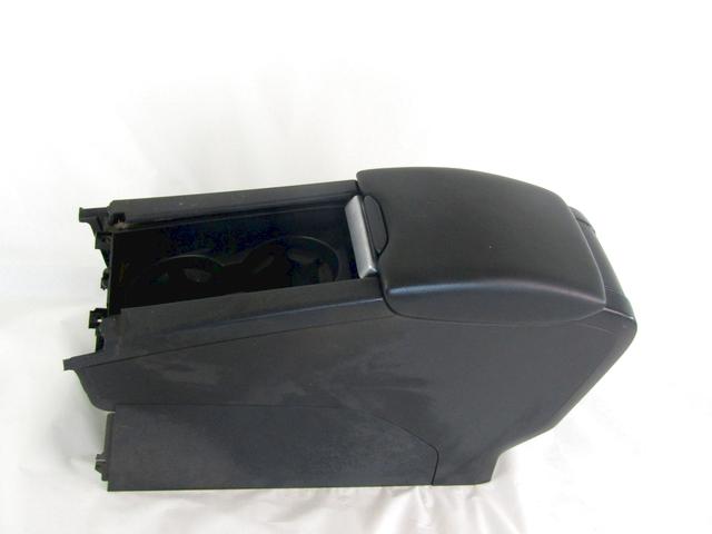 ARMREST, CENTRE CONSOLE OEM N. 30791394 SPARE PART USED CAR VOLVO XC60 156 (2008 - 2013) DISPLACEMENT DIESEL 2,4 YEAR OF CONSTRUCTION 2010