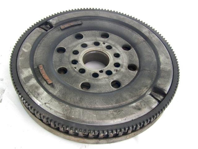 TWIN MASS FLYWHEEL OEM N. 30787972 SPARE PART USED CAR VOLVO XC60 156 (2008 - 2013) DISPLACEMENT DIESEL 2,4 YEAR OF CONSTRUCTION 2010