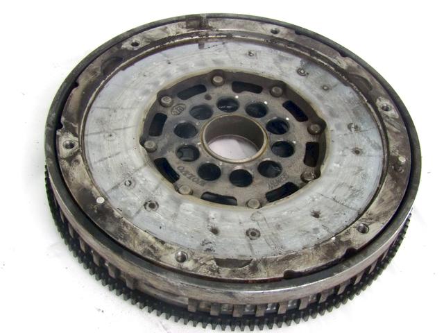 TWIN MASS FLYWHEEL OEM N. 30787972 SPARE PART USED CAR VOLVO XC60 156 (2008 - 2013) DISPLACEMENT DIESEL 2,4 YEAR OF CONSTRUCTION 2010
