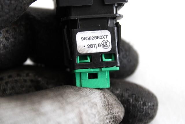 VARIOUS SWITCHES OEM N. 96582880XT SPARE PART USED CAR CITROEN BERLINGO MK2 (2008 -2018)  DISPLACEMENT DIESEL 1,6 YEAR OF CONSTRUCTION 2008