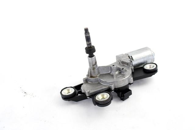 REAR WIPER MOTOR OEM N. 8A61-A17K441-AD SPARE PART USED CAR FORD FIESTA CB1 CNN MK6 R (2012 - 2017) DISPLACEMENT BENZINA/GPL 1,4 YEAR OF CONSTRUCTION 2012