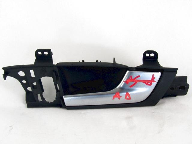 DOOR HANDLE INSIDE OEM N. 8P4837020 SPARE PART USED CAR AUDI A3 MK2R 8P 8PA 8P1 (2008 - 2012) DISPLACEMENT DIESEL 2 YEAR OF CONSTRUCTION 2011