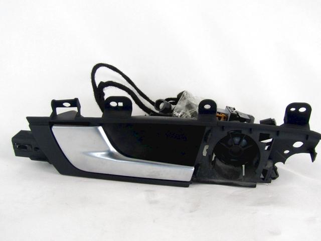 DOOR HANDLE INSIDE OEM N. 8P4839019 SPARE PART USED CAR AUDI A3 MK2R 8P 8PA 8P1 (2008 - 2012) DISPLACEMENT DIESEL 2 YEAR OF CONSTRUCTION 2011