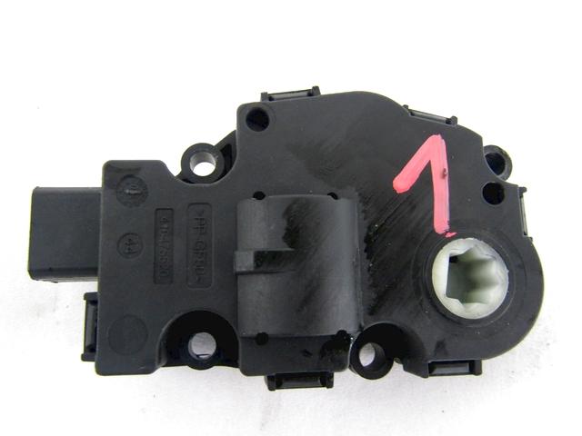 SET SMALL PARTS F AIR COND.ADJUST.LEVER OEM N. 929888G SPARE PART USED CAR BMW SERIE 1 BER/COUPE/CABRIO E81/E82/E87/E88 LCI R (2007 - 2013)  DISPLACEMENT DIESEL 2 YEAR OF CONSTRUCTION 2010
