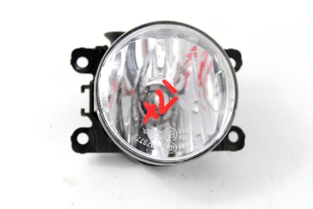 FOG LIGHT RIGHT  OEM N. 261500097R SPARE PART USED CAR RENAULT CAPTUR J5 H5 (DAL 2013)  DISPLACEMENT DIESEL 1,5 YEAR OF CONSTRUCTION 2014