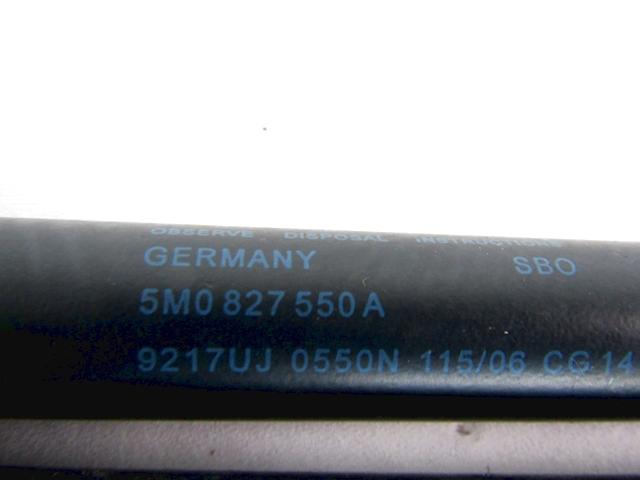 GAS PRESSURIZED SPRING, TRUNK LID OEM N. 5M0827550A SPARE PART USED CAR VOLKSWAGEN GOLF PLUS 5M1 521 MK1 (2004 - 2009)  DISPLACEMENT DIESEL 1,9 YEAR OF CONSTRUCTION 2006