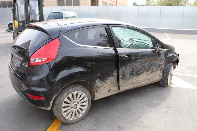 FORD FIESTA 1.6 D 70KW 5M 3P (2010) RICAMBI IN MAGAZZINO