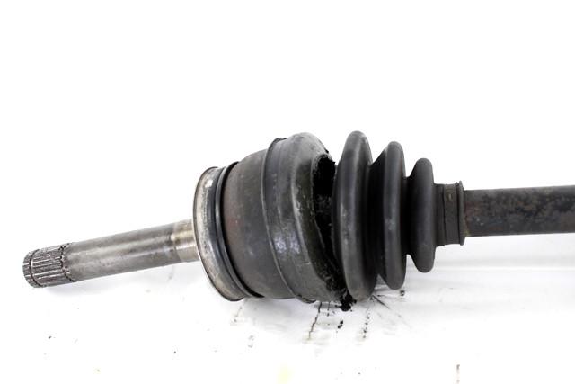 EXCHANGE OUTPUT SHAFT, RIGHT FRONT OEM N. (D)39100-0F000 SPARE PART USED CAR NISSAN TERRANO II R20 (1996 - 1999)  DISPLACEMENT DIESEL 2,7 YEAR OF CONSTRUCTION 1999