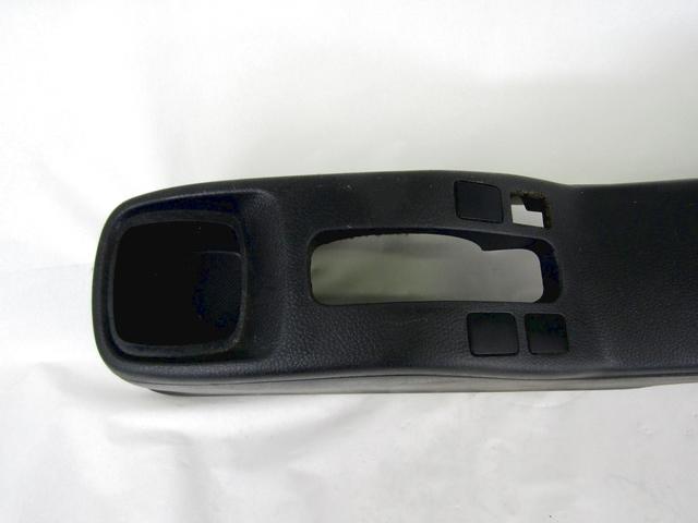 TUNNEL OBJECT HOLDER WITHOUT ARMREST OEM N. 75811-79J0 SPARE PART USED CAR FIAT SEDICI FY R (05/2009 - 2014)  DISPLACEMENT DIESEL 2 YEAR OF CONSTRUCTION 2009