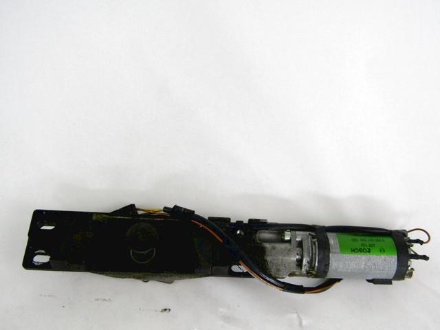 TRUNK LID LOCK OEM N. 8352202 SPARE PART USED CAR BMW SERIE 7 E38 (1994 - 2001) DISPLACEMENT BENZINA 4,3 YEAR OF CONSTRUCTION 1998